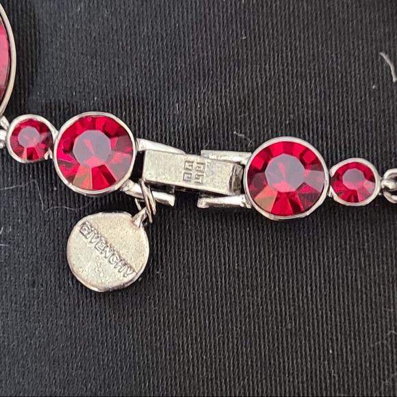 ❤️ Givenchy teardrop Earring and Bracelet set - Picture 2 of 3